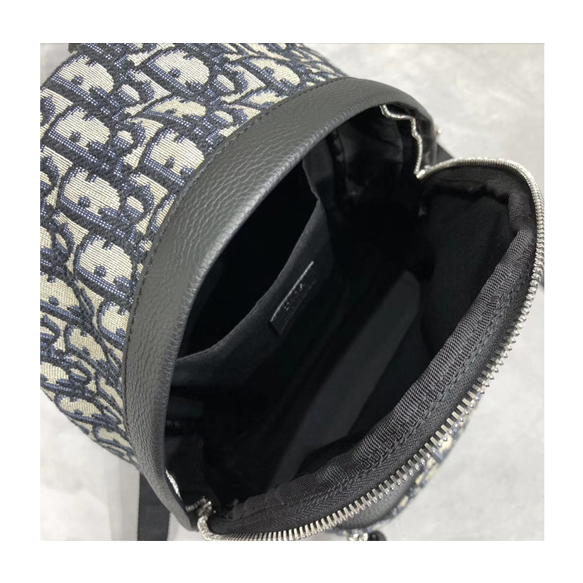 디올 오블리크 백팩 /OBLIQUE BACKPACK