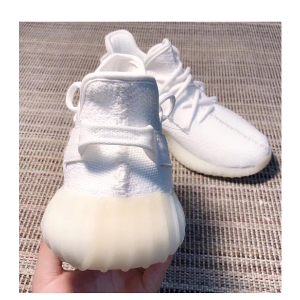 이지부스트 350 v2 트리플화이트