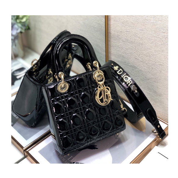 19FW 디올 DIOR 레이디백 (이니셜가능)