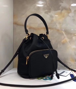 20FW PRADA 프라다 버킷백 [당일배송]