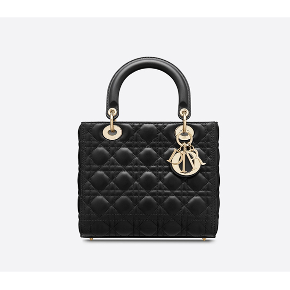 디올 Lady Dior 미디엄 M0565ONGE_M900