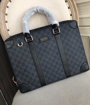 Gucci 구찌 2022 남성 캐주얼 레더 모노그램 서류가방  블랙